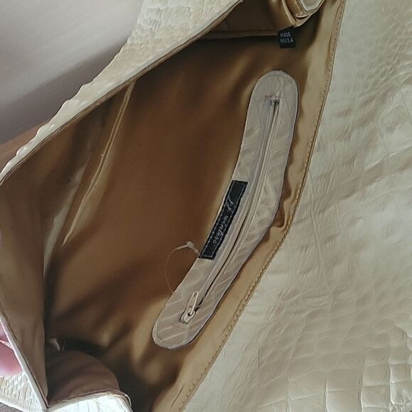 NEW JJ Winters Hilary Duff Kristen Cavallari Clutch Beige Cream Croc Leather - Picture 7 of 16